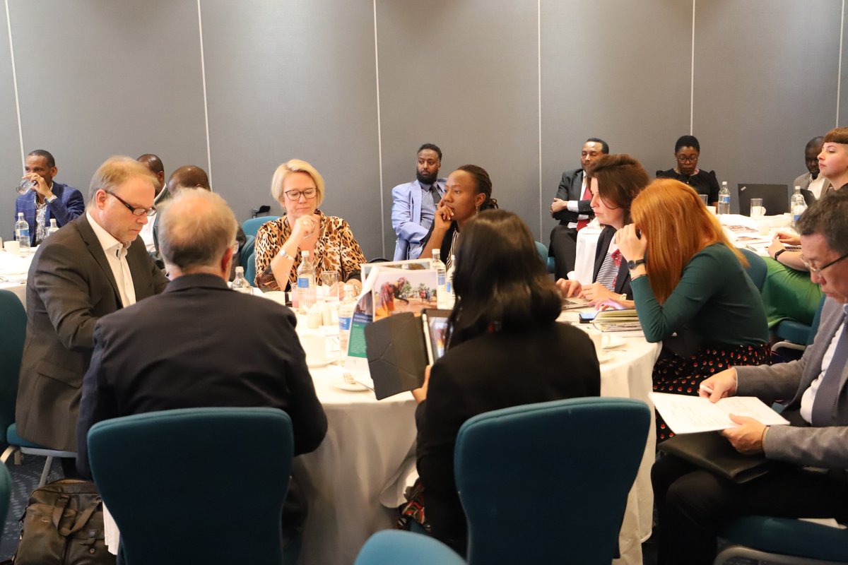 IGAD_CPAC's tweet photo. ℹ️  Earlier this morning, ICPAC and @IFRCAfrica held a partners and donor breakfast meeting in Nairobi. The roundtable discussion was to advocate for a collaborative approach towards addressing #drought emergencies in the #HornofAfrica. 1/3 https://t.co/BL5pHPeVAN