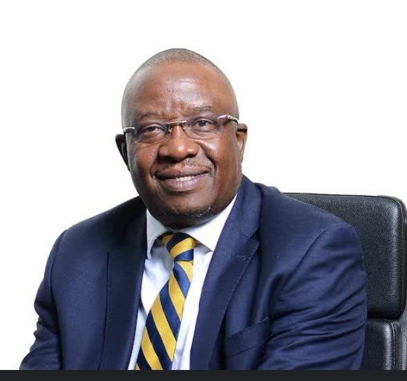 This Thursday evening on #EnvisioningTheFuture of Uganda's Political Economy, I talk to <a href="/cobbo3/">Charles Onyango-Obbo</a> &amp; <a href="/samuelsejjaaka/">Samuel Sejjaaka</a>. I will want to find out what shifts in policy are taking place and where the country is headed. What did we do right in the past? Log on my Spaces here at 7.30pm EAT