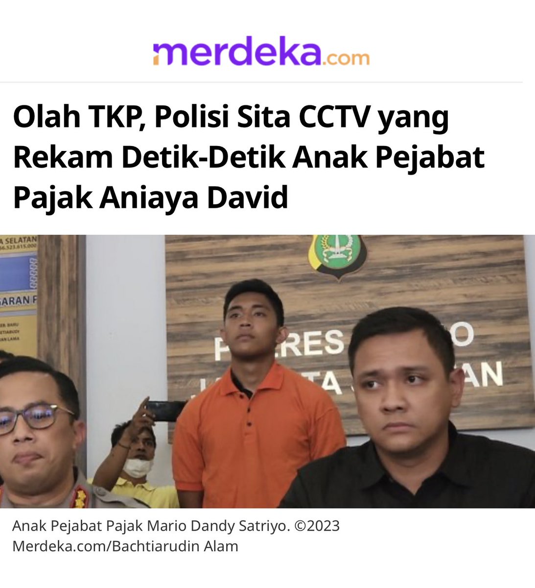 cania_citta's tweet photo. Dandy (20 tahun), anak pejabat Ditjen Pajak Jaksel, menganiaya David (17 tahun) hingga koma. Motif awalnya diduga terkait mantannya David yg bernama Agnes, yg kini berpacaran dgn Dandy. Saat ini proses hukum sdg berjalan, harapannya pengadilan bisa menjatuhkan hukuman yg pantas. https://t.co/sO8Jmdeozj