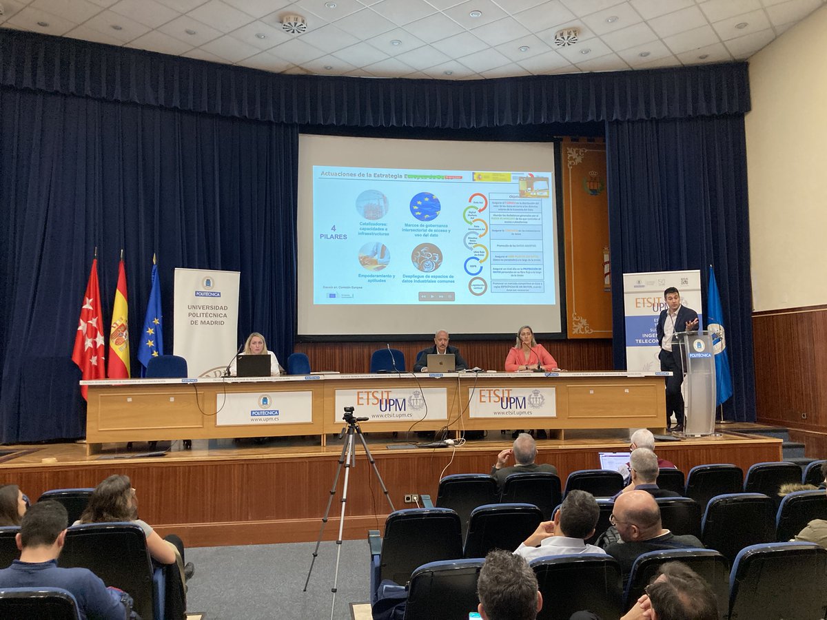 larsonalonso's tweet image. Empezando la sesión sobre #Industria40 y #espaciosdedatos de @GaiaXSpain en @telecoupm de @La_UPM