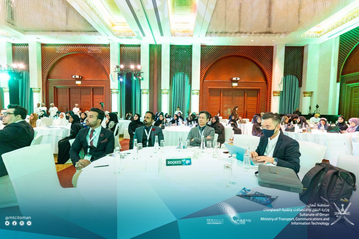 mtcitoman's tweet photo. ناقش اليوم الثاني من أعمال #القمة_العالمية_لأشباه_الموصلات والرقائق الإلكترونية عددا من أوراق العمل أهمها: تاريخ صناعة أشباه الموصلات ومستقبلها في منطقة الشرق الأوسط وشمال إفريقيا ومسرع النظام البيئي لأشباه الموصلات وتحديات وفرص هذه الصناعة في منطقة الشرق الأوسط وشمال إفريقيا. https://t.co/S0C4Bv9W8G