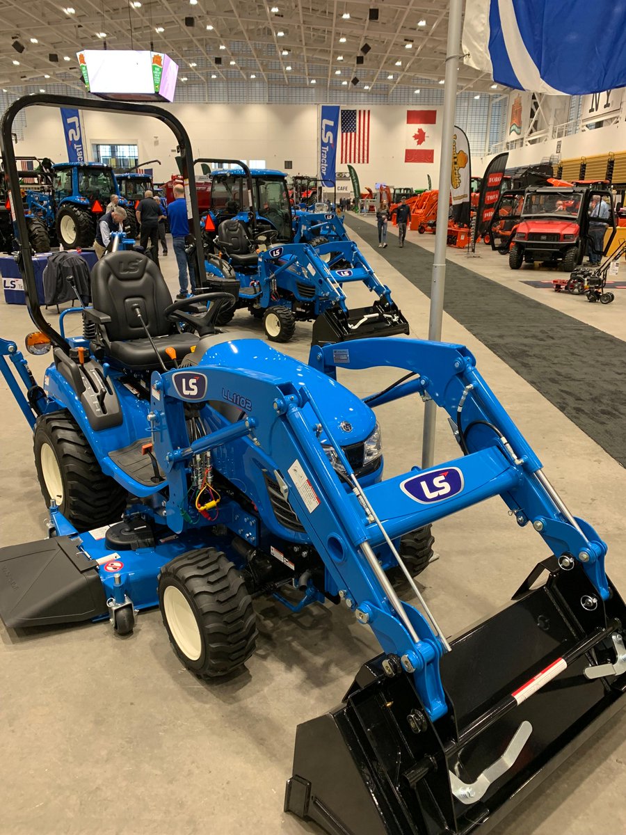 LSTractorUSA's tweet photo. The New York Farm Show is underway! Come stop by the LS booth and check out our tractors! #nyfm #lstractor https://t.co/4g57IWe0vr