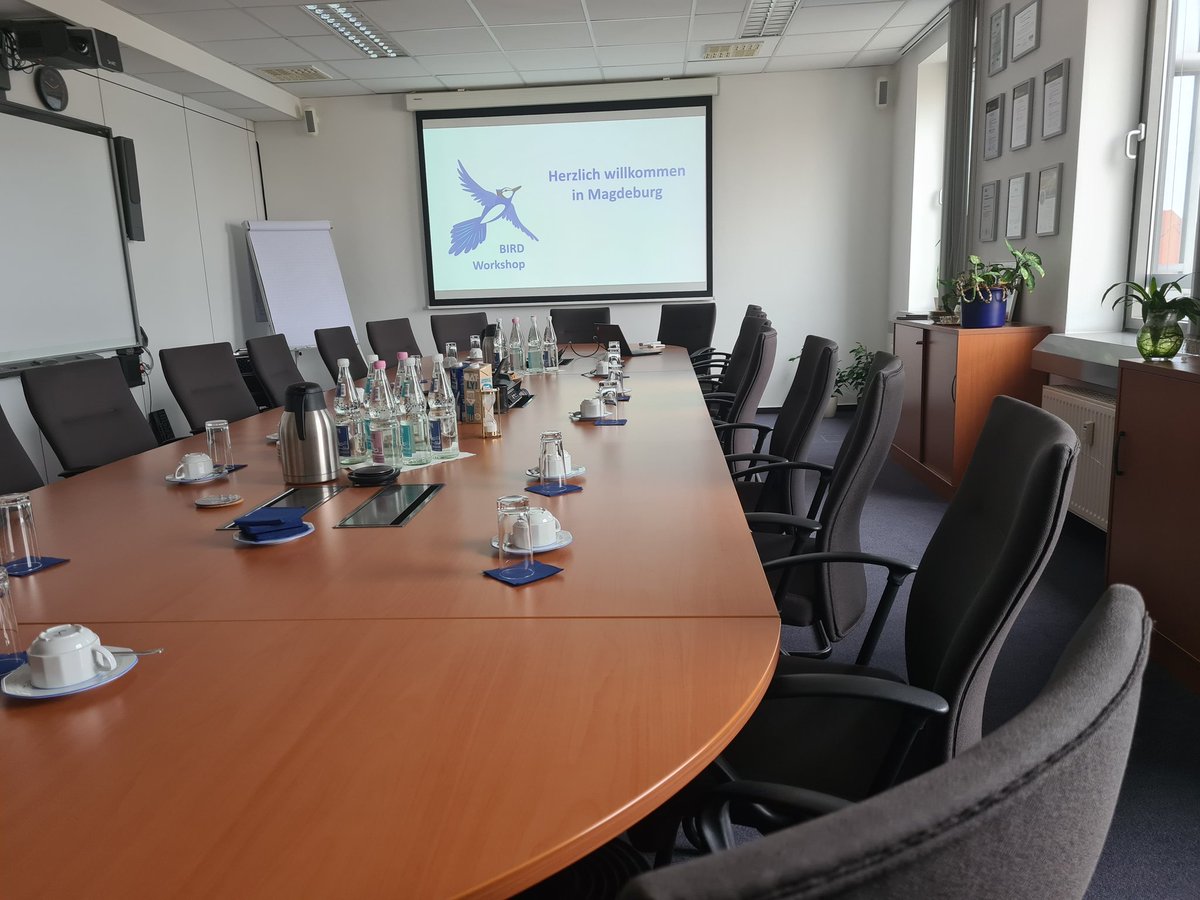 Stefan Weidner tweet media