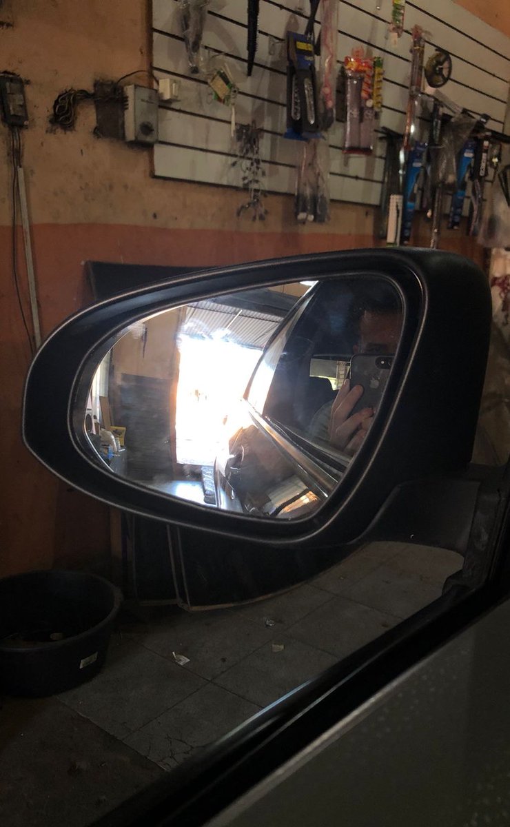info útil del día 

si te robaron o se te rompió el retrovisor, dejo un contacto que prepara espejos retrovisores totalmente a medida y OJO,  con espejo curvo, no ese plano que se usa en los muebles, queda bien y no colaborás comprando piezas robadas

wa.me/595982280111

RT
