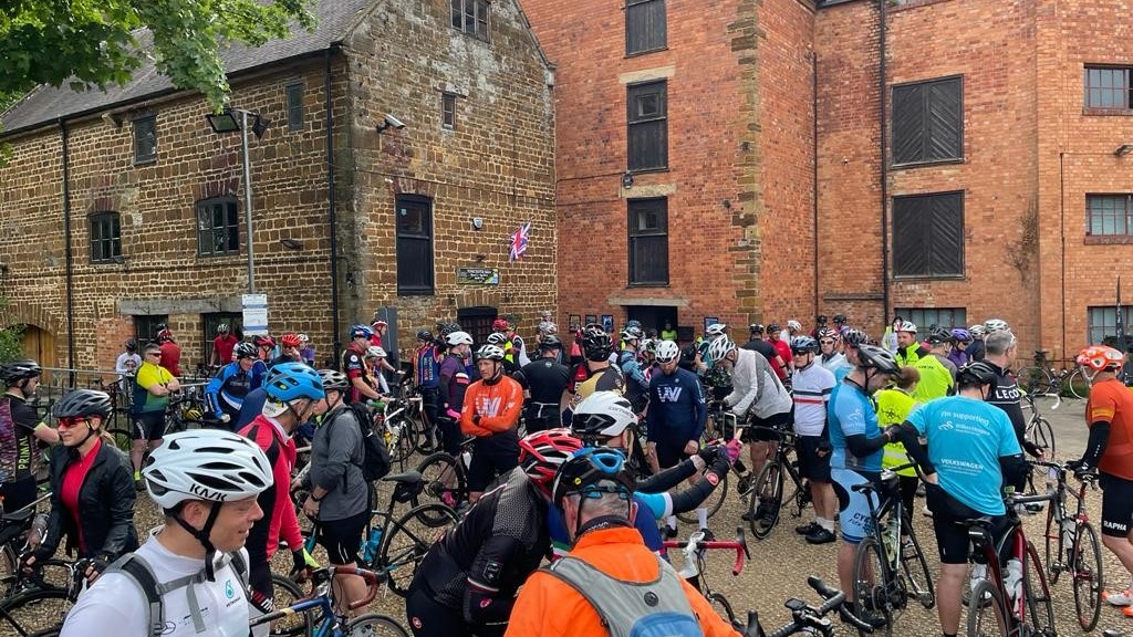 Our third Brewery Cycle Sportive will be held on Sat 20 May, in conjunction with <a href="/letsgovelo/">LetsGoVelo Cycling</a>!
There's a choice of two routes, a 'half-pint' at 65km (40 miles) or a 'full pint' at 107km (65 miles). We normally have around 200 cyclists on the day so you must register in advance 🚵‍♀️