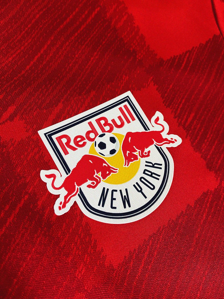 cultkits's tweet photo. 🚨 GIVEAWAY TIME 🚨

As part of the latest new 23/24 MLS season jersey releases, we’ve got our hands on the @NewYorkRedBulls adidas ‘New York Is Red’ jersey*.

It’s an understated beauty that we only feel would be right to share. https://t.co/WtUgs0EEu8