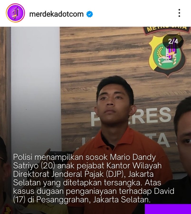 Irtus_Laso's tweet photo. Kalian setuju gak klu Agnes mesti ditangkap.. ? 
Krn awal dari kejahatan ini bermula dri dia.Bahkan dgn mental jahat tdk ada rasa takut mengvideoin aksi pemukulan itu. 
#TangkapAgnes https://t.co/lwmmAaawp8