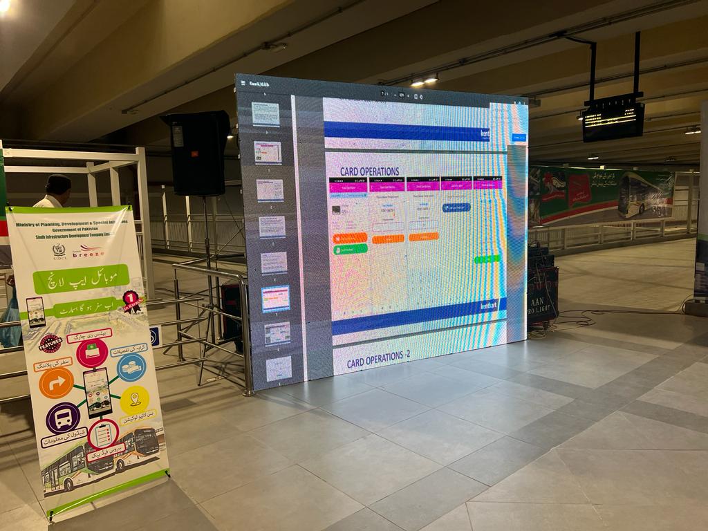 GreenLineKhi's tweet photo. Alhamdulillah, SIDCL has successfully launched the breeze mobile application today. Thanks to all the media partners who showed up at the launch ceremony. Some pictures from the event!
#sidcl #karachi_breeze_app #karachibreeze #GreenLineBus #orangelinebrt https://t.co/XEI6YAzPxW