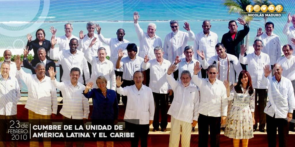 Hace 13 años se realizó la Cumbre de la Unidad, en la que los países de América Latina y el Caribe reafirmamos la convicción de avanzar en la integración política, económica, social y cultural, propuesta defendida enérgicamente por el Comandante Chávez. ¡Seguimos por ese camino!