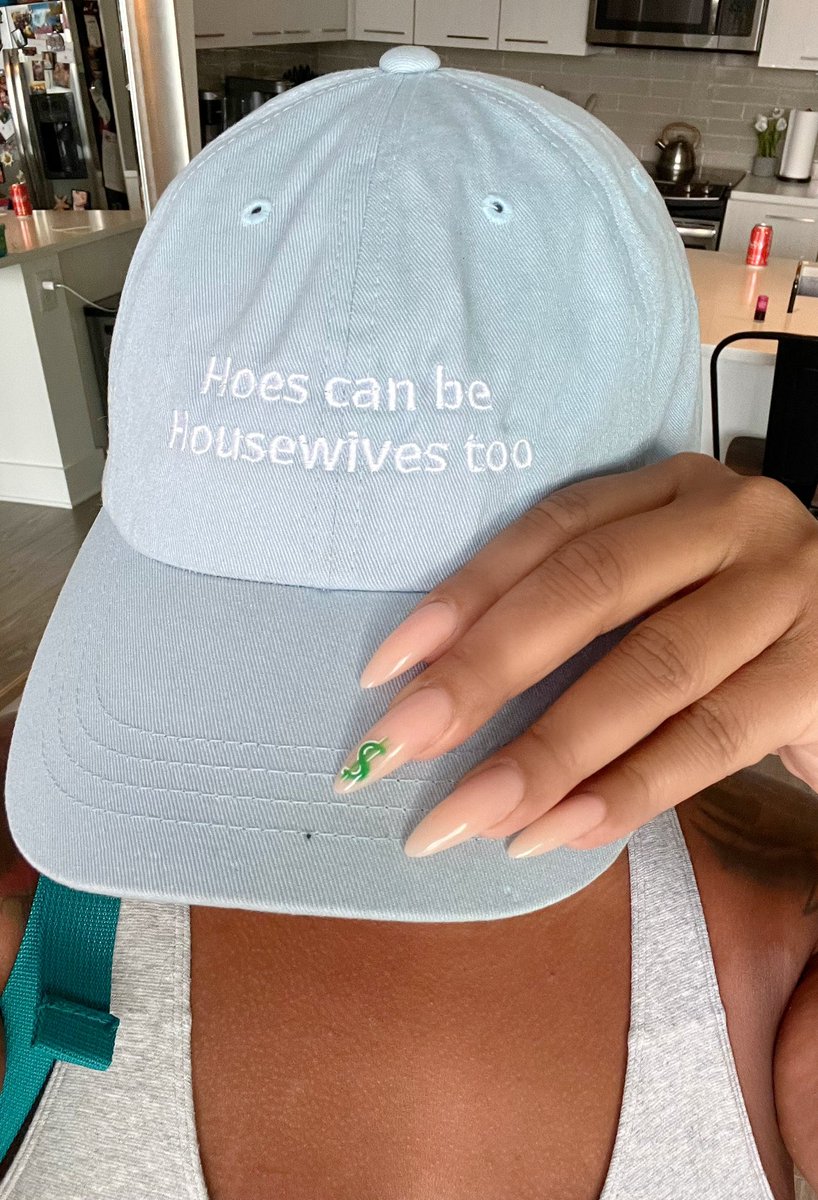 EatMahKandy's tweet photo. I know y’all. Nobody gonna wife my hoe ass. Just wishful thinking 🤭 https://t.co/w8T8kcYPyE