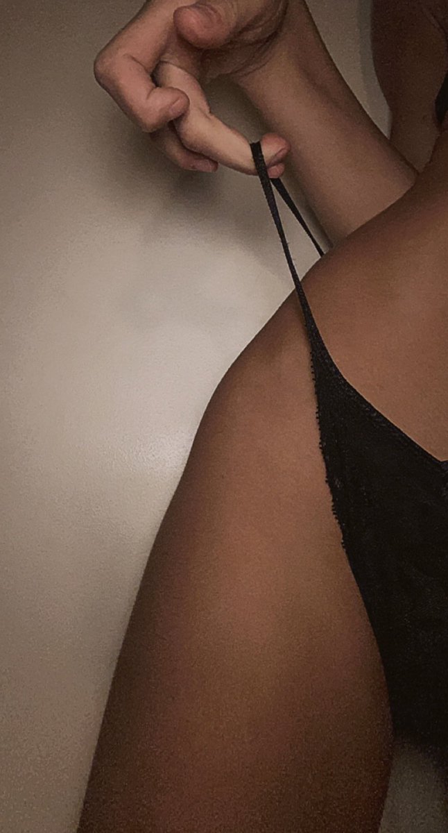 LaMarieJolie's tweet photo. RT=NUDE🙇‍♀️ https://t.co/wqfw3NhhEg