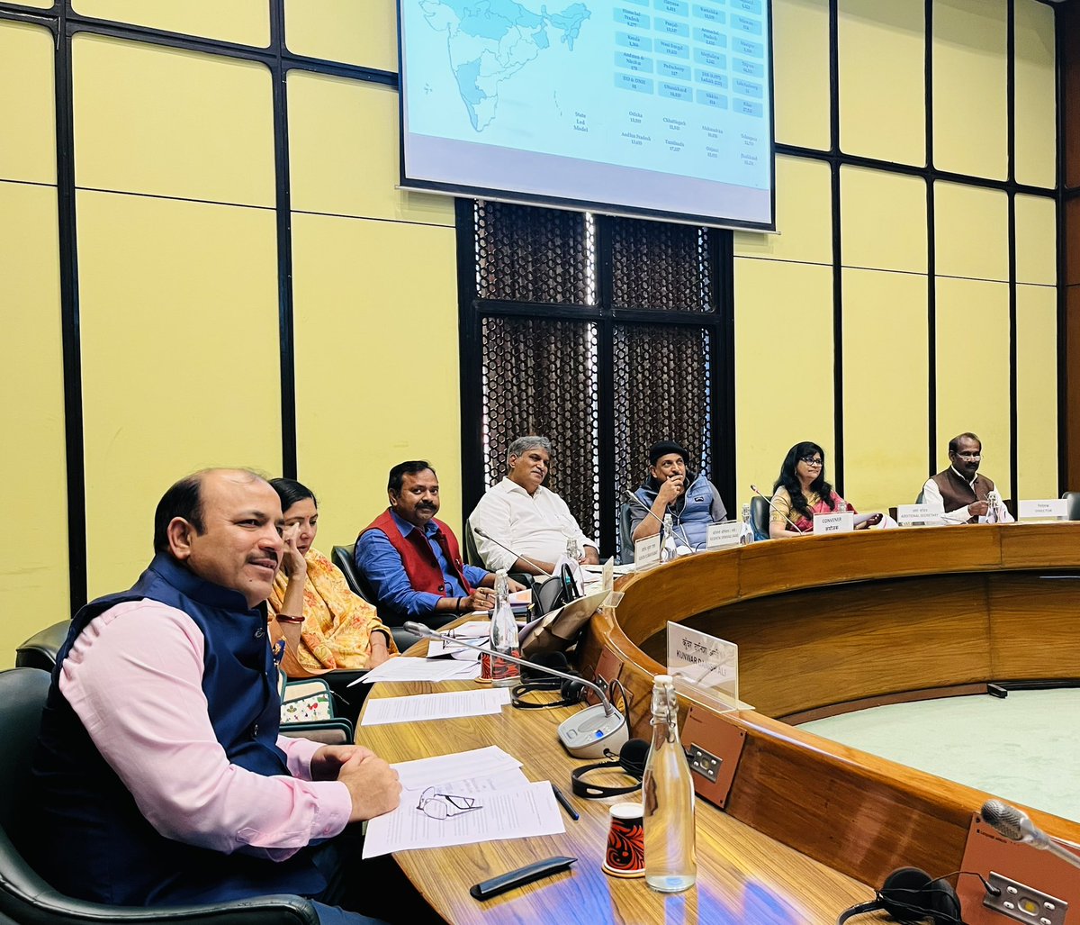 KDanishAli's tweet photo. Today I attended Sitting of the Sub-Committee on the subject 'Review of the BharatNet Scheme and Broadband w.r.t. Last Mile Connectivity'. #CommitteeonEstimates (2022-23). https://t.co/SyCqjbK0ht