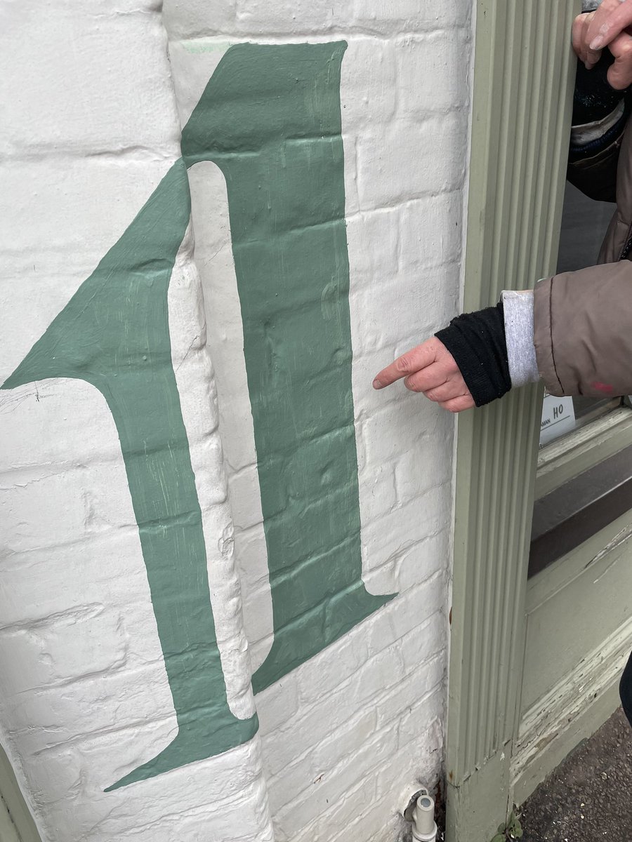 1ingate's tweet photo. Ooh….this could be a sign! https://t.co/rCvZ2m5yzx