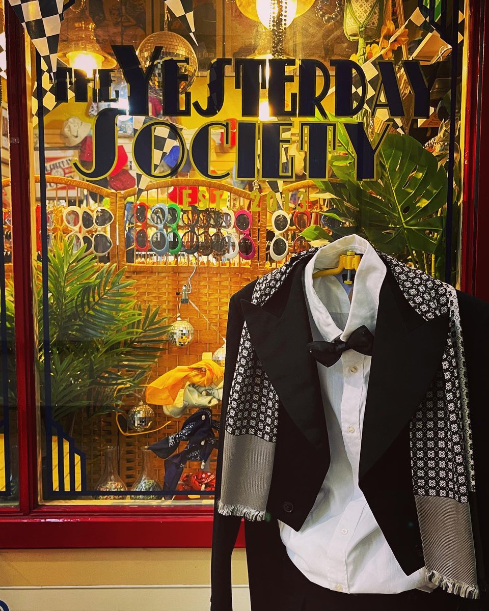 TheYesterdaySociety tweet media