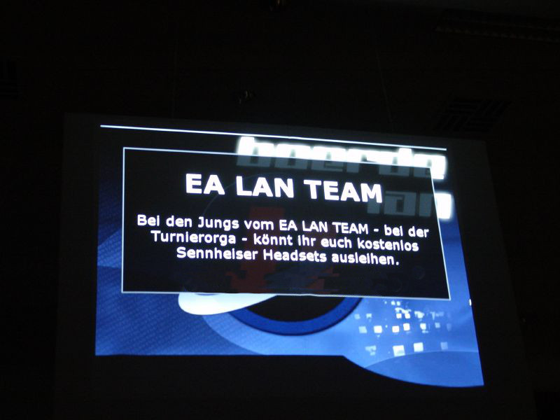 BoerdeLAN's tweet photo. Übrigens: Das damalig aktive #EALANTeam war ebenfalls mit am Start und unterstützte uns tatkräftig - auch auf der folgenden #BoerdeLAN16. https://t.co/MpjwActT29