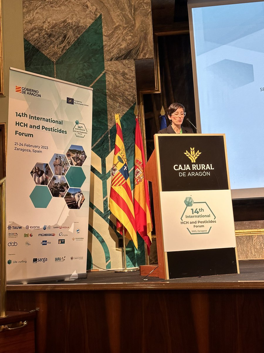 14thHch's tweet photo. The Closure session is started.
Elena Cano is making a statement

@SargaStrategic @GobAragon @LIFEprogramme

#14ForumHCH #aragon #IHPA #sustainable #biotech #environment #HCH #publichealth  #internationalconference #HCH #HCHForum #lifesurfing #lindane #pesticides #science https://t.co/MDx44gBup0