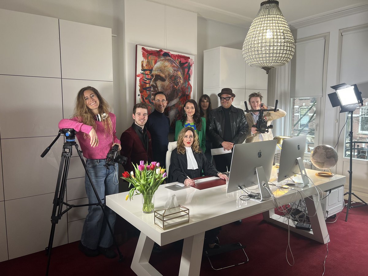 ConchitavRooij's tweet photo. Als expert ben ik te zien in het nieuwe seizoen van Next Level TV op RTLZ en Videoland. Hier alvast een voorproefje van een top-opnamedag, samen met een geweldige crew van Myopen Media.
Met deze ondernemerstips ga jij er komen, because the good is yet to come! #NextLevelTV https://t.co/abzCK2epil