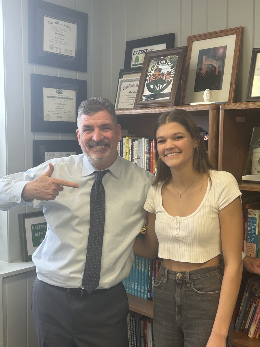 Congratulations to Rachel Travers for competing at State and taking first place in Dramatic Interpretation.   Go West!!