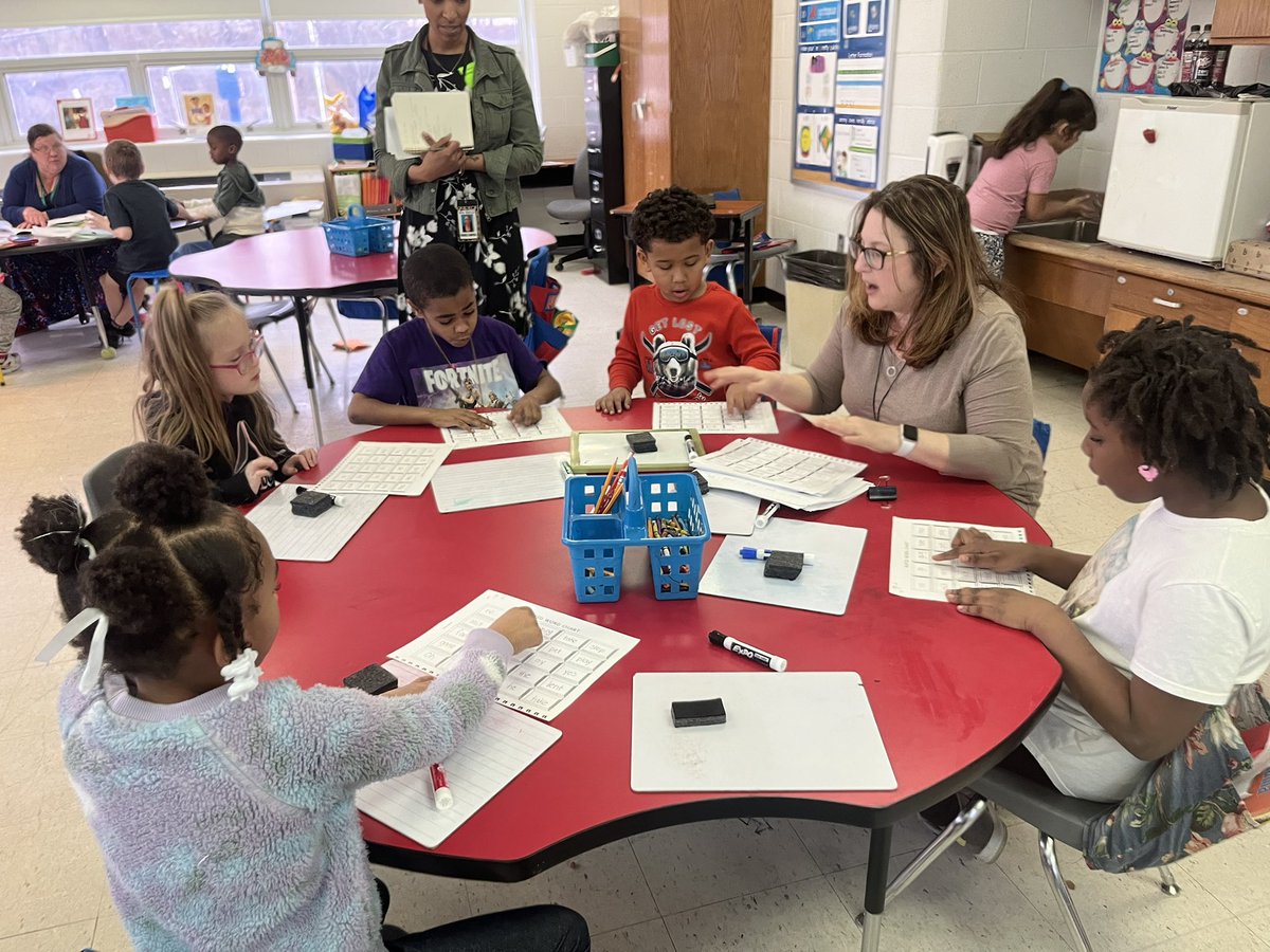 Amy Danino - BFES Literacy Coach tweet media