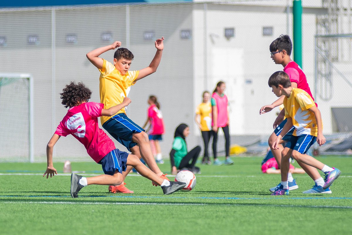 DohaCollege's tweet photo. Tap https://t.co/QJRIka8K47 to feel part of @DohaCollege's #sportsfestival, a week-long event where students played football, netball, benchball, volleyball and badminton. Congratulations to joint winners Oryx and Viper, and huge thanks to everyone involved! https://t.co/egrvkqEQkE