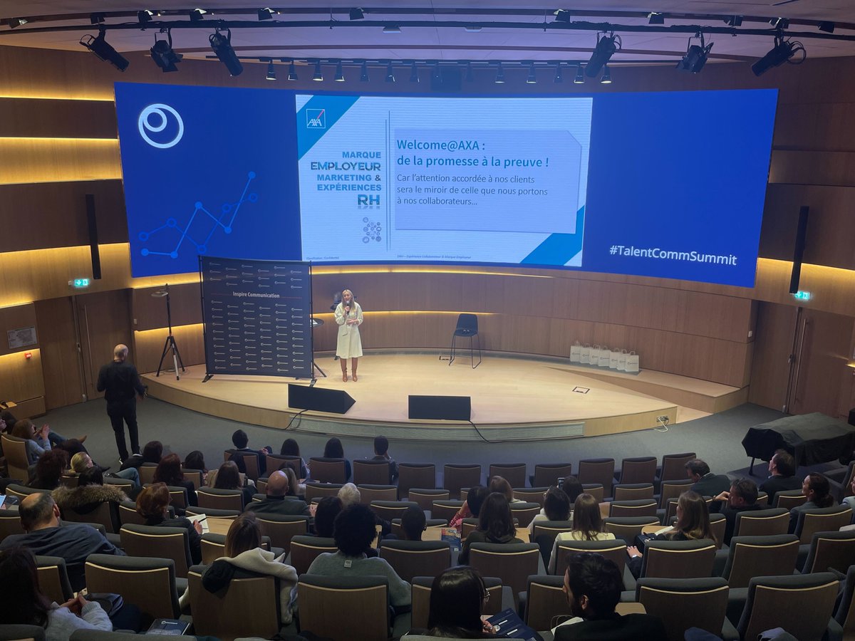 lasuperagence's tweet image. C&apos;est au tour de @Muriel_Nicou, Responsable de la #MarqueEmployeur chez @AXAJobs_fr, de monter sur scène pour nous parler du sujet &quot;De la Promesse à la Réalité : Comment l&apos;onboarding est votre nouveau levier d&apos;attractivité?&quot; 🎤 #TalentCommSummit