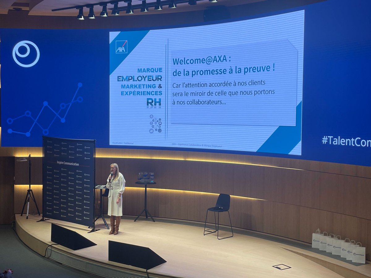 lasuperagence's tweet image. C&apos;est au tour de @Muriel_Nicou, Responsable de la #MarqueEmployeur chez @AXAJobs_fr, de monter sur scène pour nous parler du sujet &quot;De la Promesse à la Réalité : Comment l&apos;onboarding est votre nouveau levier d&apos;attractivité?&quot; 🎤 #TalentCommSummit