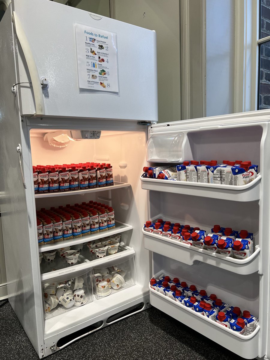 CoachMatteo_WFS's tweet photo. 6:00 AM group brought the sun up at Woodberry. Coach @ConnorJessop had the boys going.
And good lord is there anything better than a fridge full of protein? @Sports_RD
Unrivaled.
#WillBeforeSkill
#EarnedNotGiven https://t.co/MCELK5zcvV