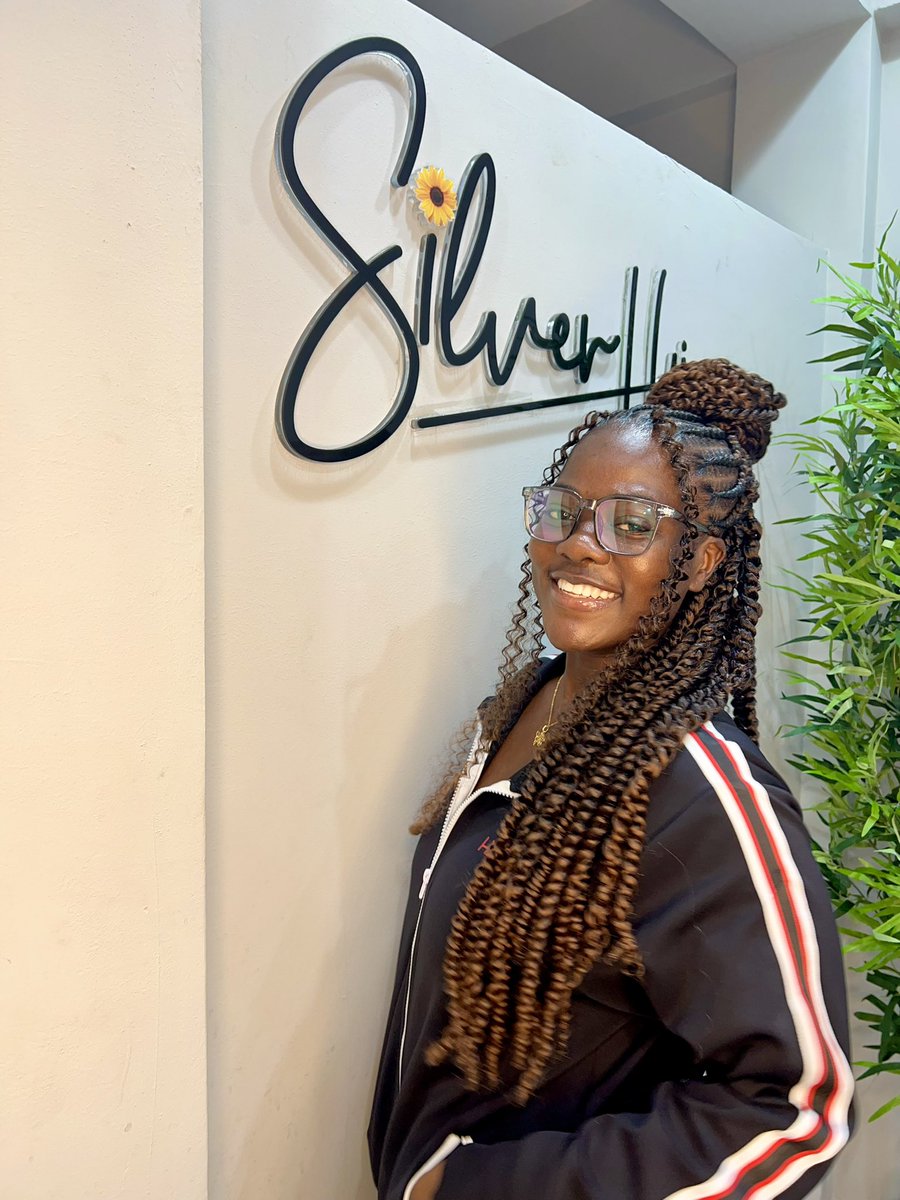 SilverHairgh's tweet photo. We’re throwing back to this look with Asantewaa 💕Which slide is your favorite?🥰🥰
____________________________
📍Madina & Osu
📱 0243760361 & 0594449002
____________________________
#asantewaa #cornrowstyles #braidstyles #blackhair #blackhairstyles #accra #stitchbraids https://t.co/6fVagKg7lk
