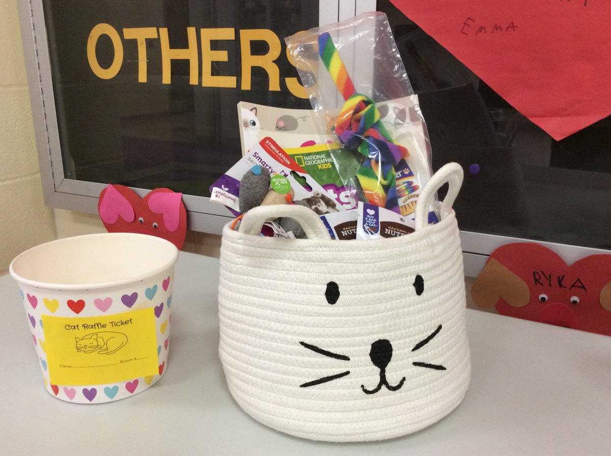 LkwdService's tweet photo. 📣📣 Don't forget about Kindergarten's basket raffle tomorrow morning!! Tickets are $1 each, or 6 for $5! https://t.co/D3DdxnakiT
