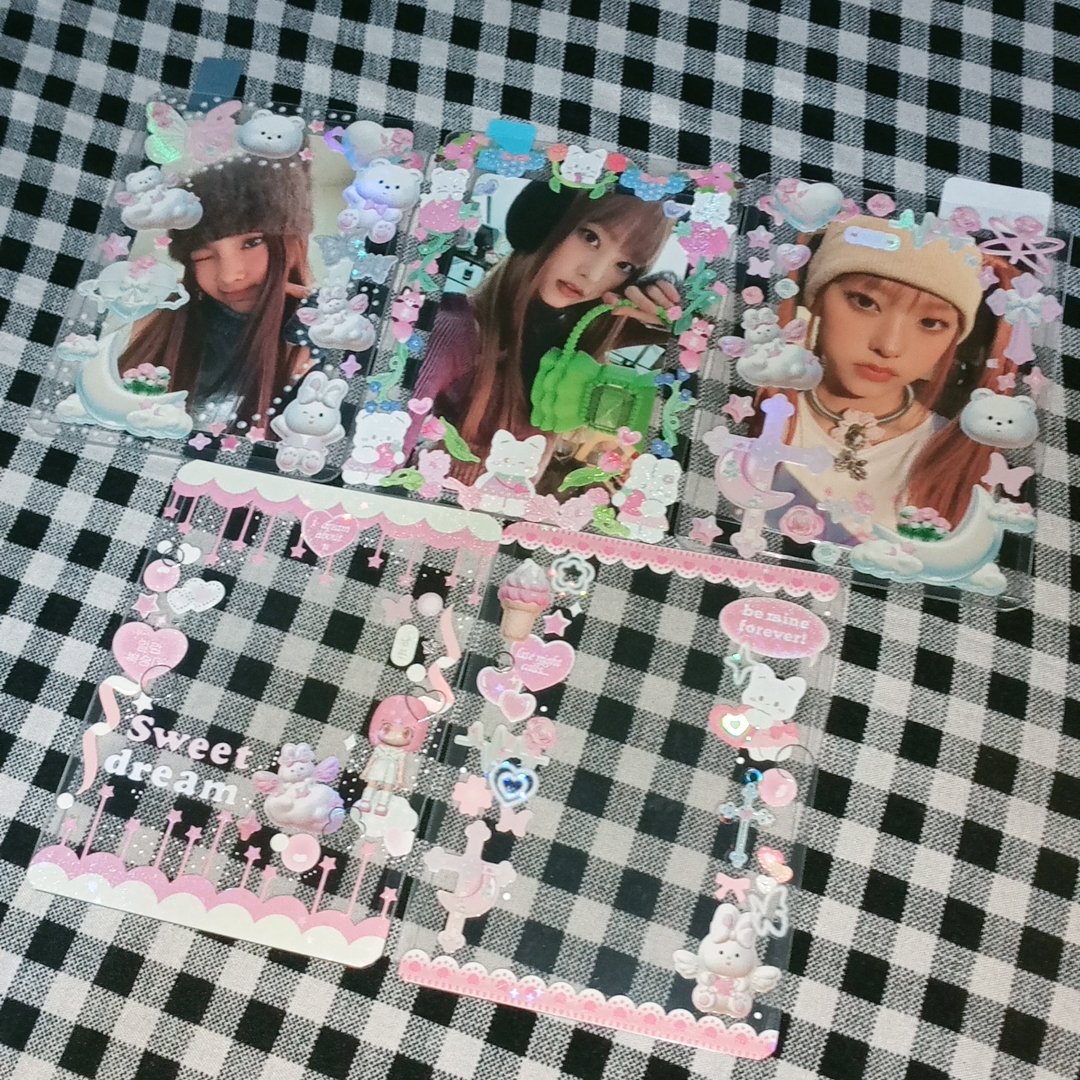 sanacofi's tweet photo. wts lfb newjeans ph ww

deco toplos &amp; newjeans pcs set

₱1,050 set + pf
mint pcs, deco toplos x if sensi
right unmarked stbo, x impatient
payo / 5 days reservation

t. haerin hyein danielle poke cheek bag pigtails mic noot noot omg message card weverse pc photocard https://t.co/QeCIDtrOMM