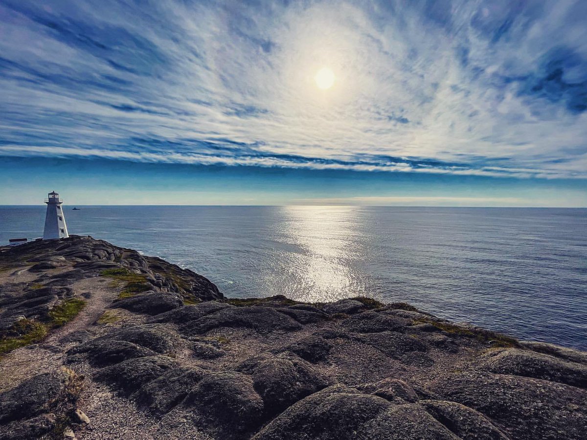 Did you know that Cape Spear is the most easterly point in all of North America? That means you can catch the first sunrise on the continent right along the #EastCoastTrail!
📍 Cape Spear Path, 15.4 km from Blackhead to Maddox Cove
📷 @carolynmurray229, June 2022