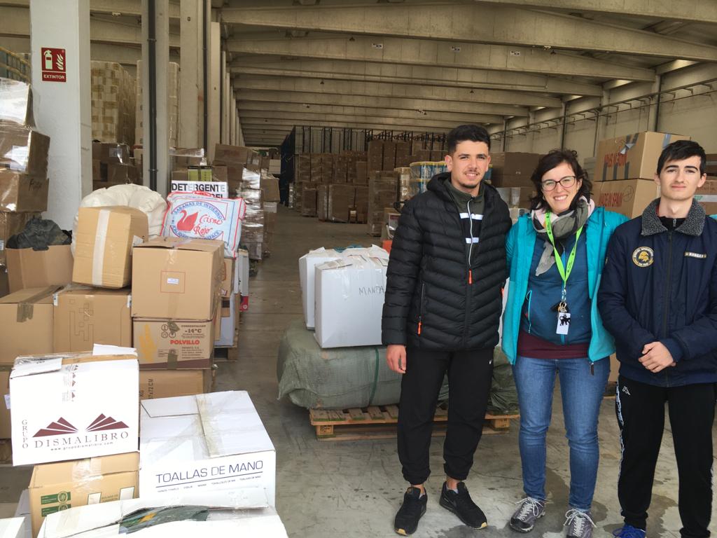 AldeaCerro's tweet photo. #EquipoALDEA y #FPB_ADLE da las gracias a la Comunidad Educativa del @IESPinosPuente por su solidaridad con los damnificados del #TerremotoTurquia #TurkeySyriaEarthquake. ¡Muchas gracias #EcoInfantes ❤️❤️❤️❤️❤️❤️❤️♻️🌍💚!!!
@programaaldea
@ProInnoAnd https://t.co/GXNRMjm8Zu