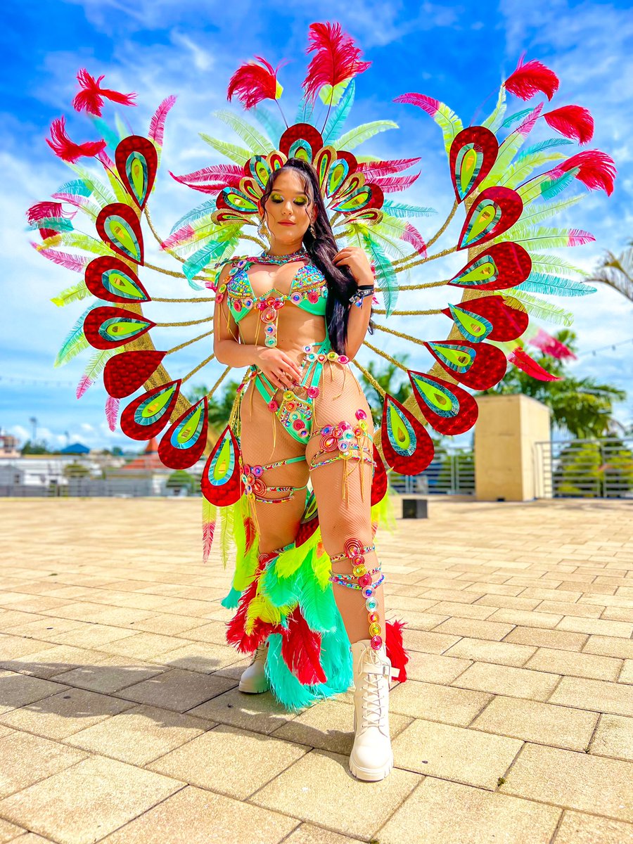 KylePMaloney's tweet image. Some of my fave shots I took this season #AmateurPhotographer #ShotOniPhone13 #EditedInLightRoom