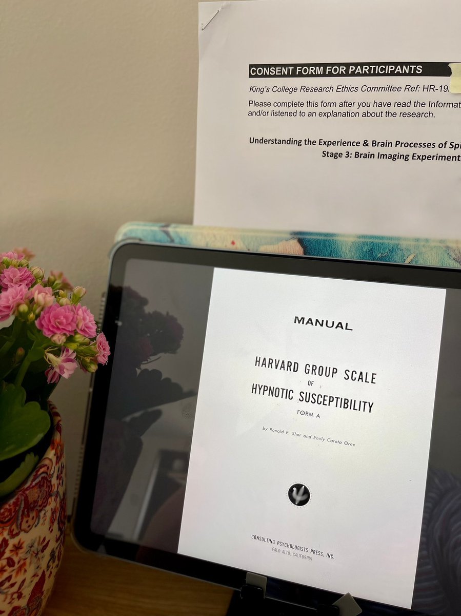 Happy to report, 3yrs & 4 studies later, data collection is complete! 1 x suggestion, culture, & dissoci. study 2 x fMRI pilots w/ hypnotic modelling 1 x fMRI automatic-writing paradigm: non-clinical voice hearers 1 x fMRI symptom capture paradigm: NCVHs ~152 amazing participants