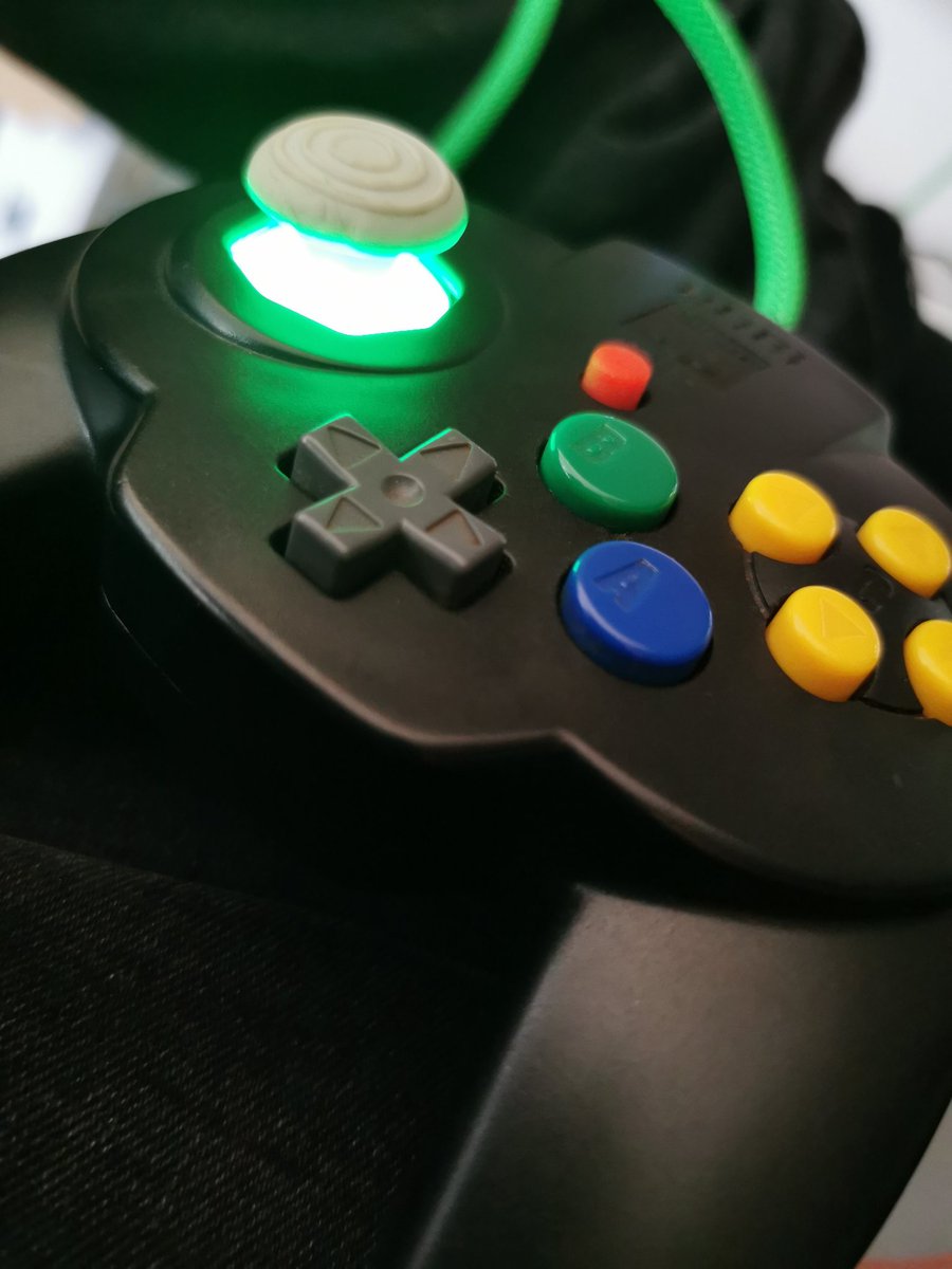 damagechi's tweet image. Why not make 2 while i had the parts (this is always lit, doesn't change color since it was the dummy-led for analog stick #2)
