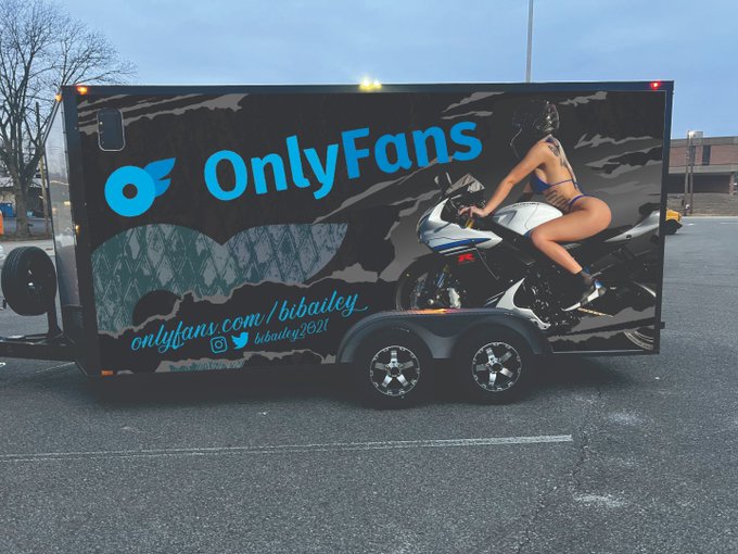 Getting loaded for bike week!!! Want some merch or just a pic with me? Stop by and say hi. RT for a chance<a href="/tag/lookbackatit"class="tags"><span>#lookbackatit</span></a><a href="/tag/bootybootybooty"class="tags"><span>#bootybootybooty</span></a><a href="/tag/onlyfans"class="tags"><span>#onlyfans</span></a>