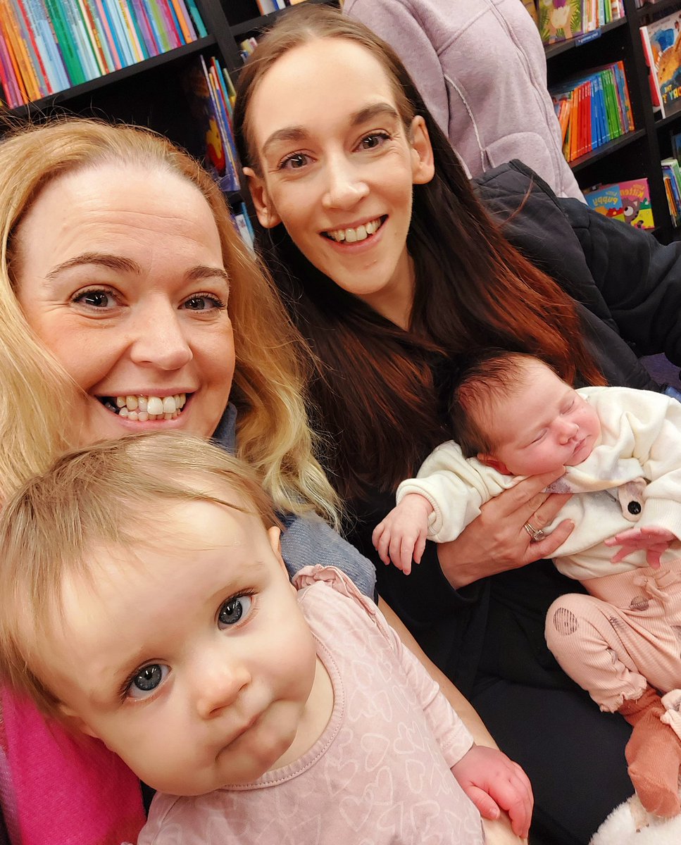 mrstaz1471's tweet photo. Never too young for a story! #newrecruits #fourweeks https://t.co/mZQOCyauLf