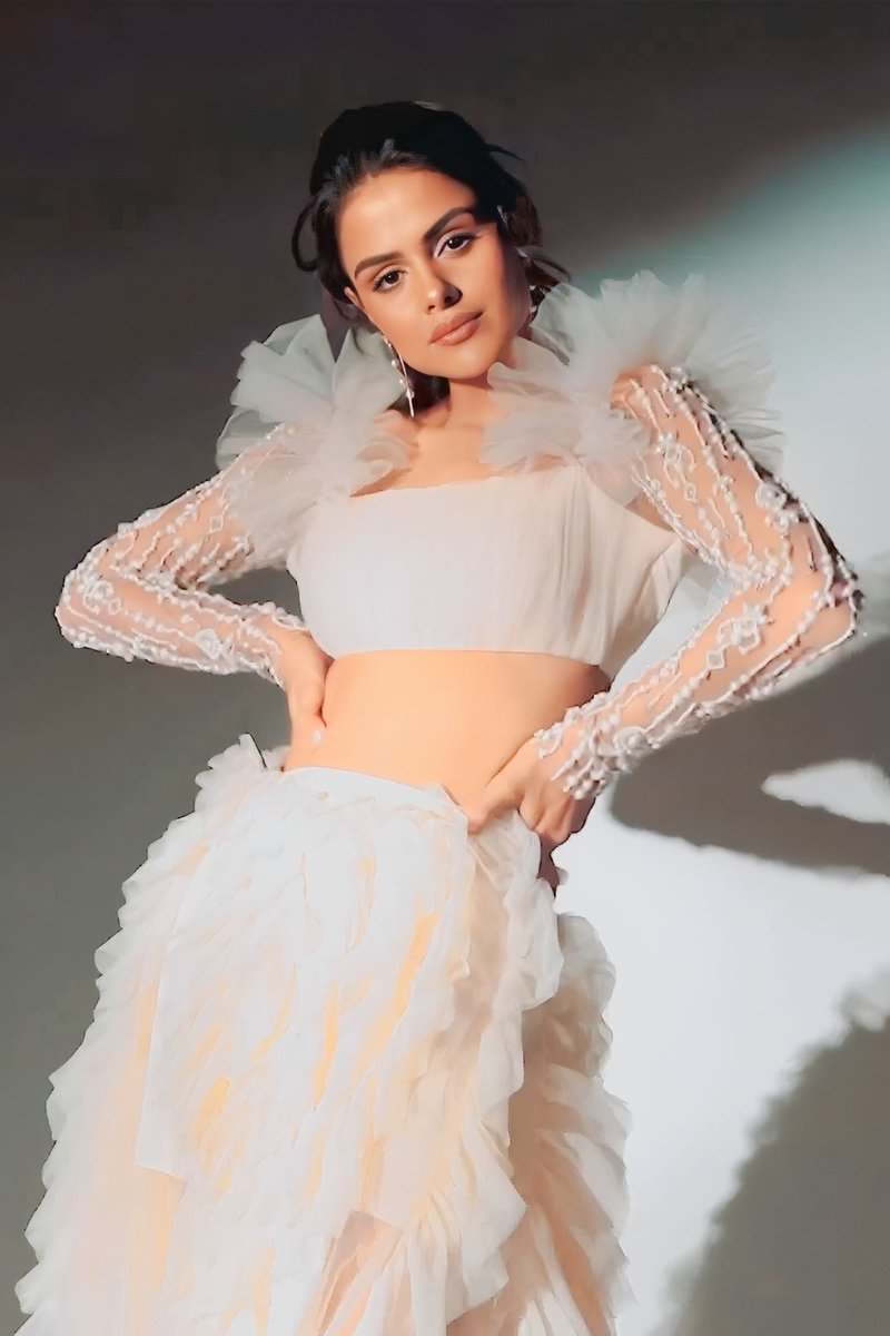 simplysimple23's tweet photo. The Epitome Of BEAUTY With BRAIN ❤️
My Girl Crush 🔥😍🥰❤️
My PRECIOUS Girl ❤️🥰😍🔥
No Matter What I'll Always Be There For You 🫰❤️❤️
#PriyankaChaharChoudhary 
#PriyankaPaltan https://t.co/6sYU9tmWq3