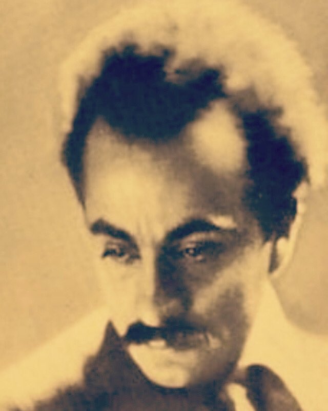 GobeBlind's tweet photo. "Ho imparato il silenzio dai ciarlatani, 
la tolleranza dagli intolleranti, 
e la gentilezza dai maleducati."
(Kahlil Gibran)

#kahlilgibran https://t.co/4nqW9lh0Ut