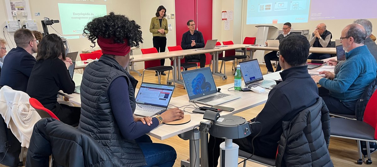 Manel Benzerafa Alilat sur le thème « Retour réflexif sur la construction et l’édition de l’encyclopédie du management public » - passionnant !

#recherche 
#managementpublic 
#sciencesdegestion 
#cerege 
#vielaviedulaboratoire
<a href="/IAEPoitiers/">IAE Poitiers</a> 
#univerisitéParisNanterre