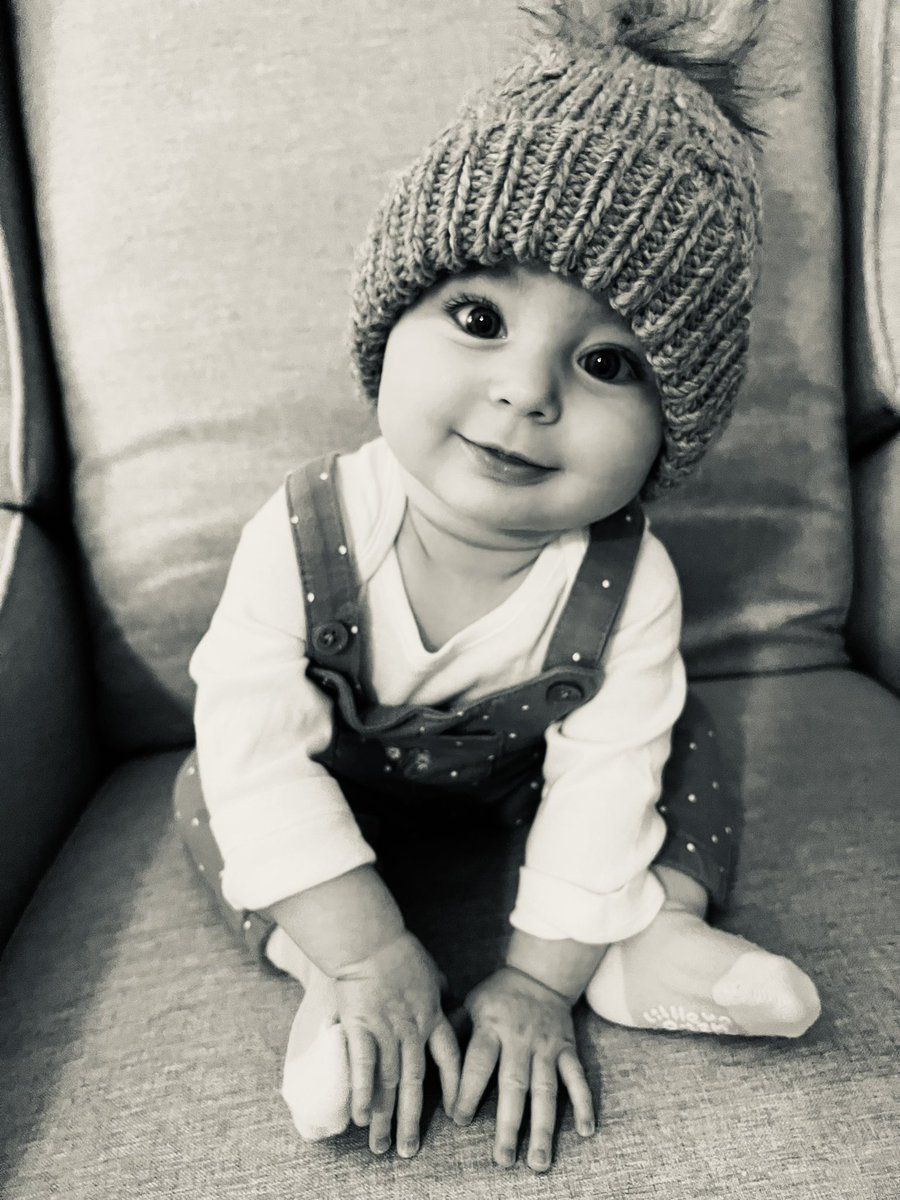 Not trying to toot my own horn but I made this ! (With some help from my husband I guess 🙄🙃) 💓🌎👶🏻