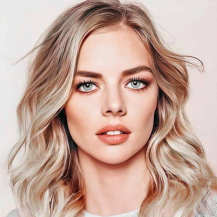 Happy Birthday to Australian actress Samara Weaving!   