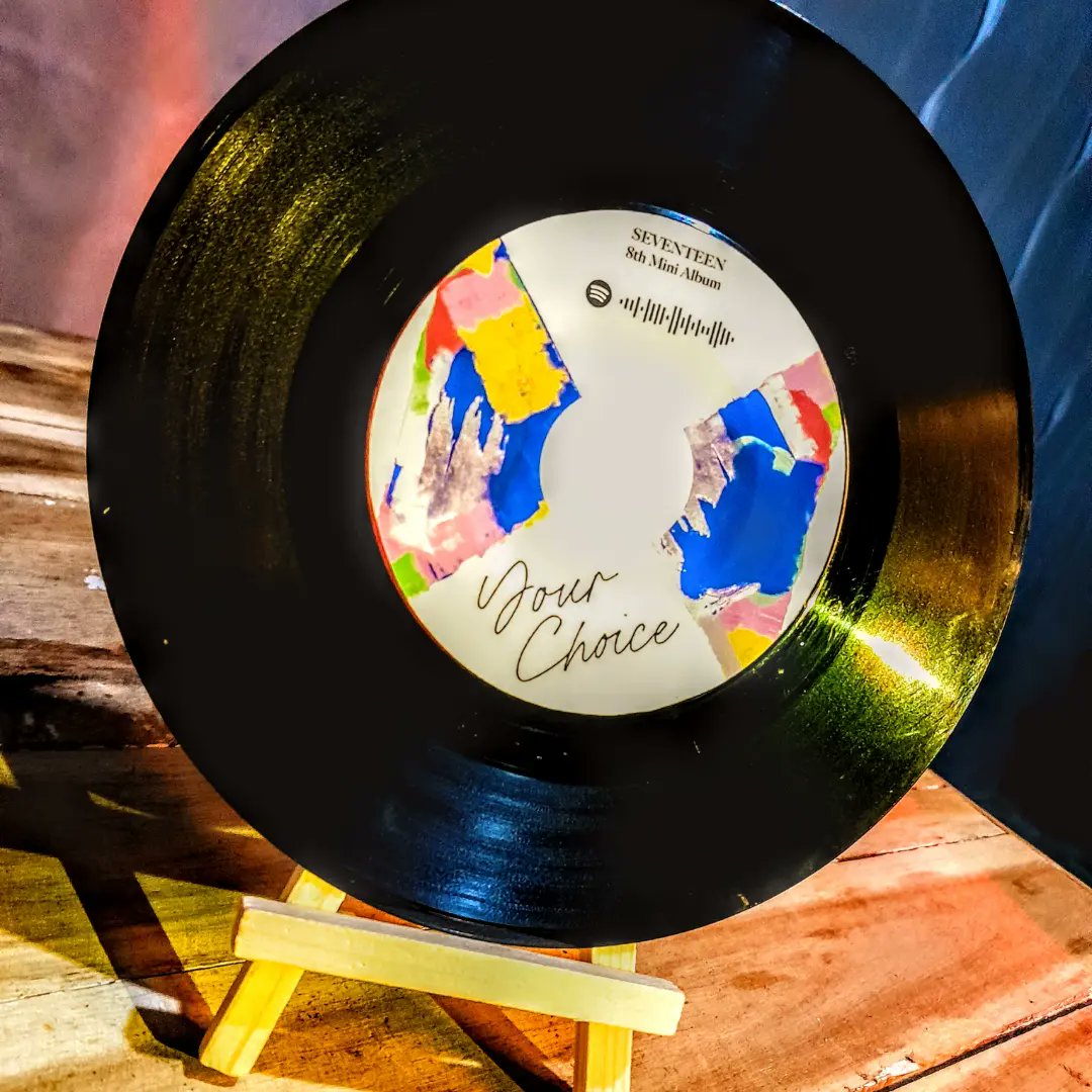 Mymaigifts's tweet photo. More of this kase why not? Ang gandaaaa😍

#svt #SEVENTEEN #vinylrecords #custom #Spotify #decor #gift https://t.co/fc0suSvyIr