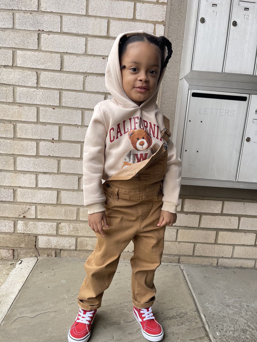 FizzleDollas's tweet photo. Itโs My Dawg Birthdayโฆ
2-23-23 #BIGDallas
I told them to alway put the BIG in front when they speak your name.
My BIG DAWG ๐๐ถ https://t.co/DuW2aHWQsp