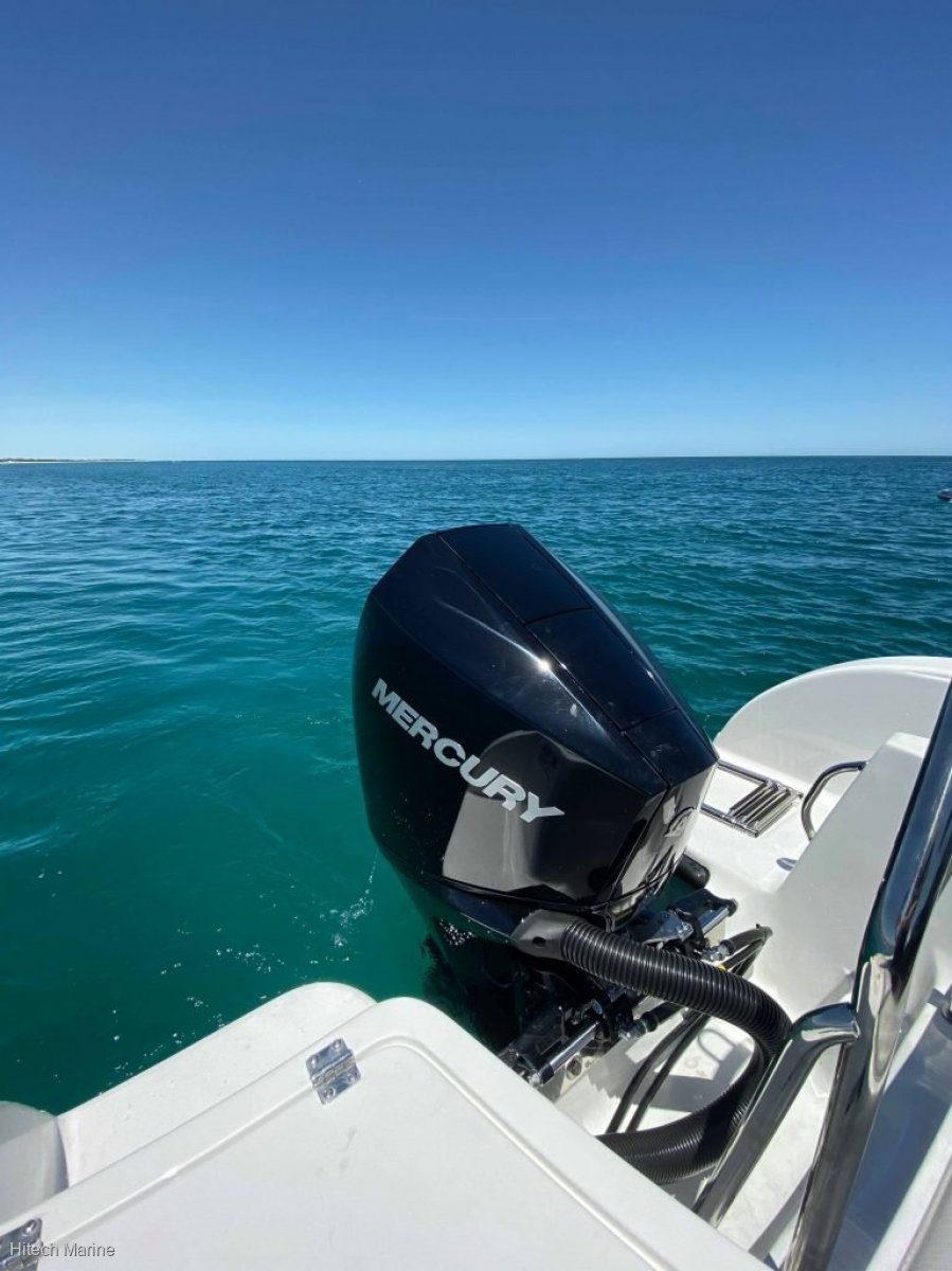 HitechAustralia's tweet photo. For the Serious Fisherman - Only 1 Available at this Price - Brand New Reflex R7 Offshore Sports 

For More Information Visit - https://t.co/VtAmnJv9k6  
#boat #boating #fishing #offroad #wa #hitech #newboat #boats #instocknow #mercury #v6 #200hp #offshore #fishingweapon #goals https://t.co/lawrKJd7x9
