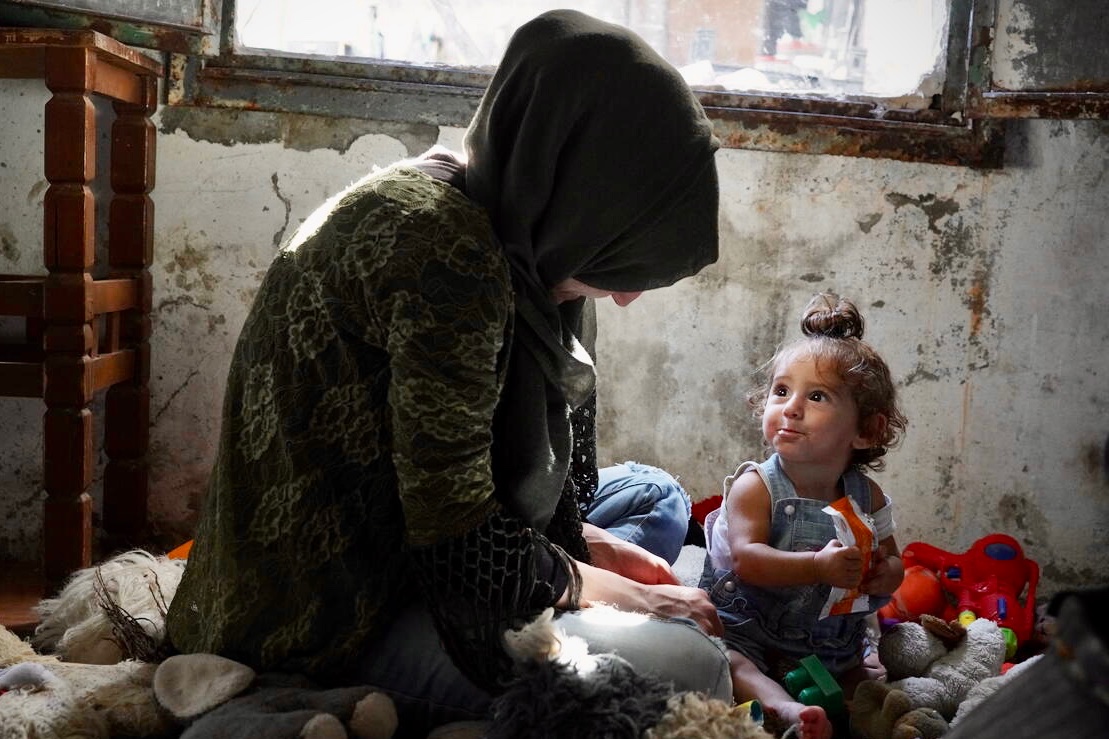 WFPChief's tweet photo. URGENT: the #Turkiye #Syria earthquake isn't the only seismic catastrophe we're facing. While we're going all out to respond, we are also months away from suspending food for 3.8M people in Syria due to lack of $$. Expect another wave of migration to Europe if we do not act ASAP. https://t.co/L3Wdnkpi5k