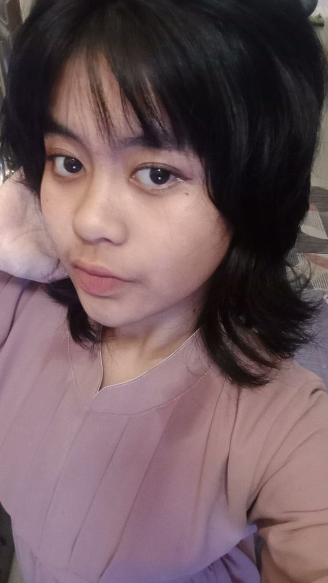 izzyllovers's tweet image. #anisd bingung