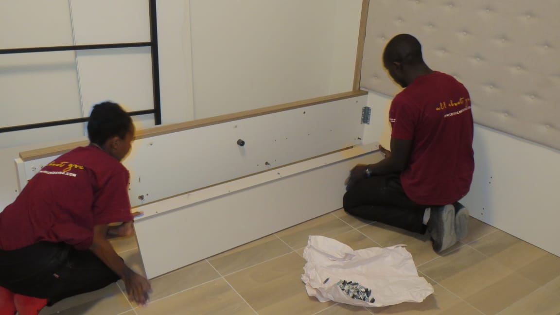 centricmoving's tweet photo. We'll take apart your furniture, move it to your new home, and put it all back together again - all with a smile! 

#HappyMoving #NewBeginnings #MovingMadeEasy #RelocationNation #StressFreeMoving https://t.co/tG7pvT9eg8