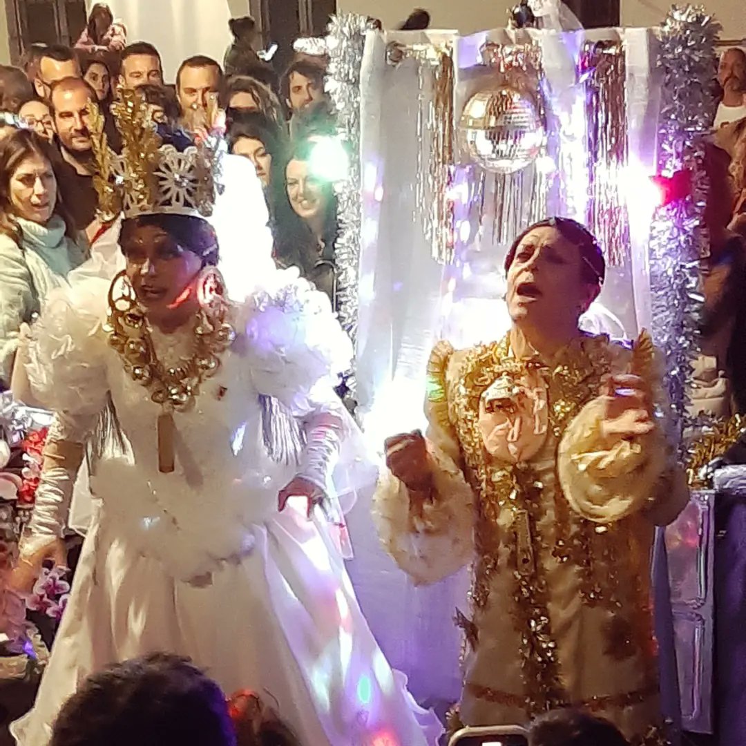 manuelromora's tweet photo. Que güena boda la de ayer... paaayo!!
@callejeradecadi 
#Carnaval2023 https://t.co/9XtHvEPW5o