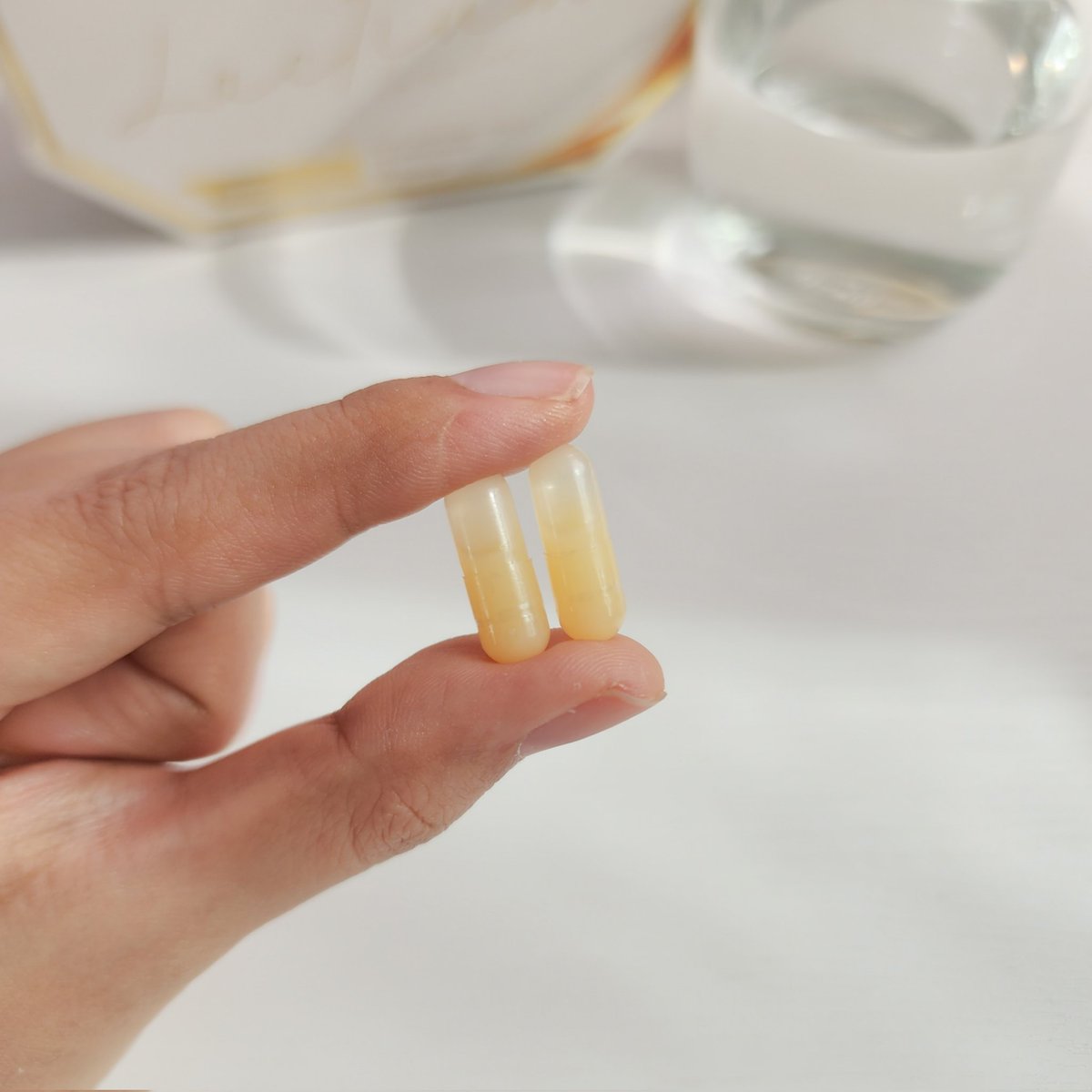 ChaliReviews's tweet image. ป้ายยาหนึ่งในวิตมินเสริมที่กินอยู่แล้วชอบมากกก #Lactium Complex วิตามินผิวสวย✨️ จากน้ำนมหยดแรก ตัวช่วยบูทส์ผิวใส ทานวันละ 2 แคปซูล หลังทานผิวละเอียดขึ้น พวกรอยสิวดีขึ้นมากๆ เลิฟมาก ❤️ ต้องไปตำ #ใช้ดีบอกต่อ